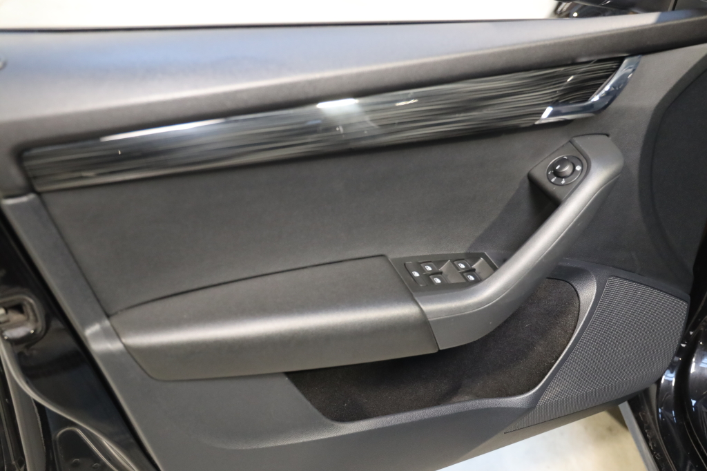 Skoda Octavia 2019 фото 29