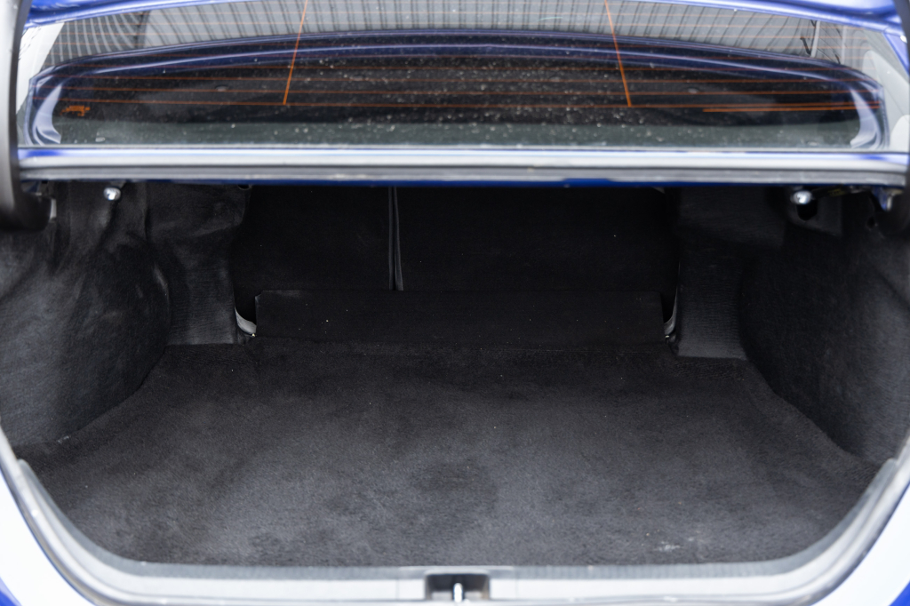 Toyota Camry LE 2017 фото 21