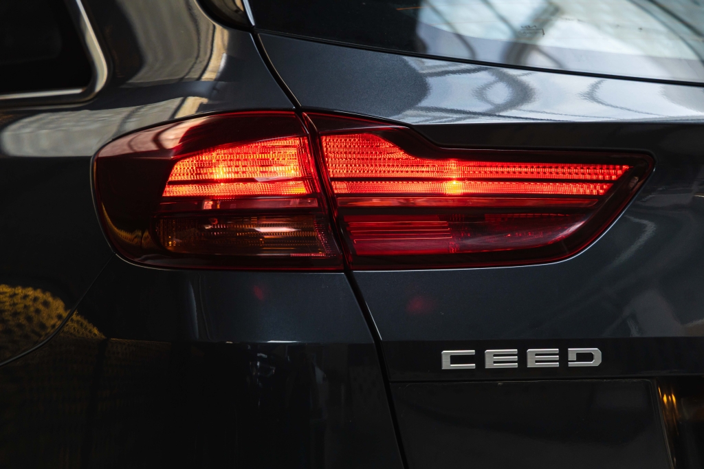 Kia Ceed 2023 фото 10