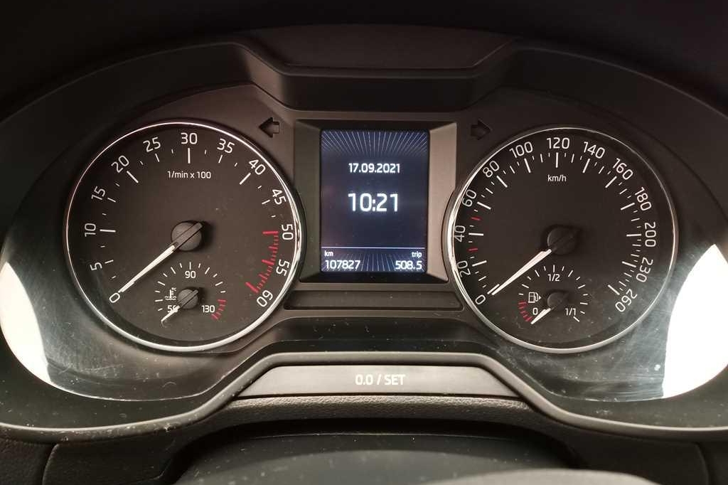 Skoda Octavia Combi 2017 photo 1