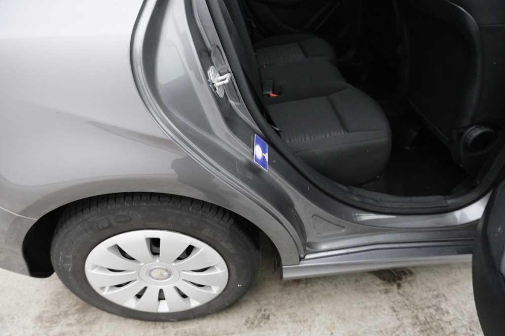 Mercedes-Benz B-Klasse 2017 фото 17