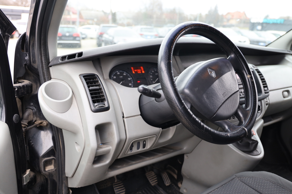 Renault Trafic 2009 photo 19