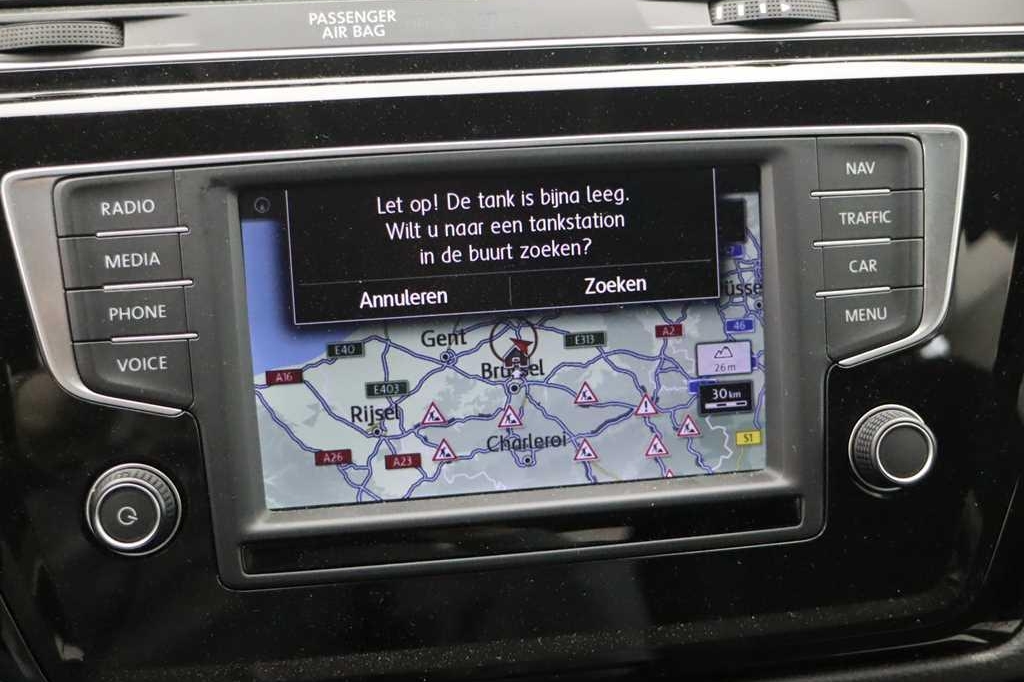 Volkswagen Touran 2017 фото 3