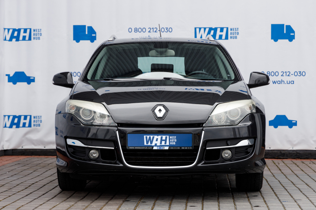 Renault Laguna III 2011 photo 5