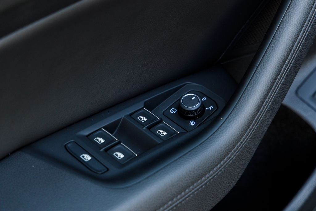 Volkswagen Passat B8 Highline 4Motion 2016 фото 21