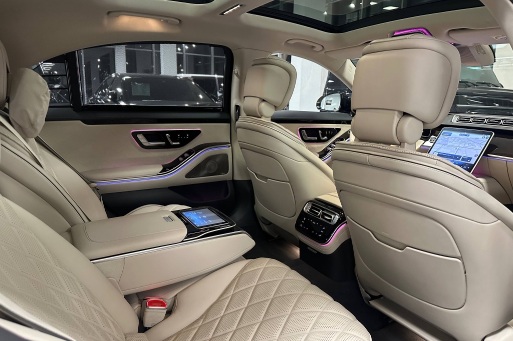 Mercedes-Benz S-Class 580 Long 4MATIC 2022 photo 13