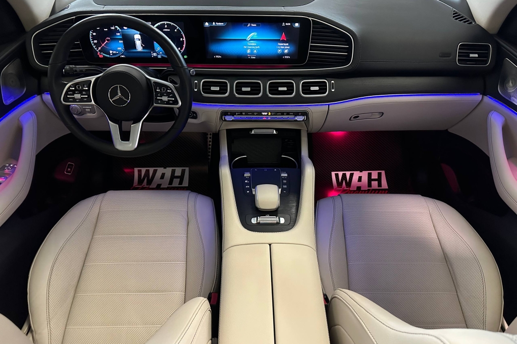 Mercedes-Benz GLS-Class 400d 2022 photo 16