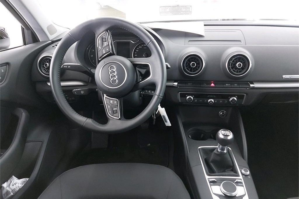 Audi A3 Sportback 2018 photo 1