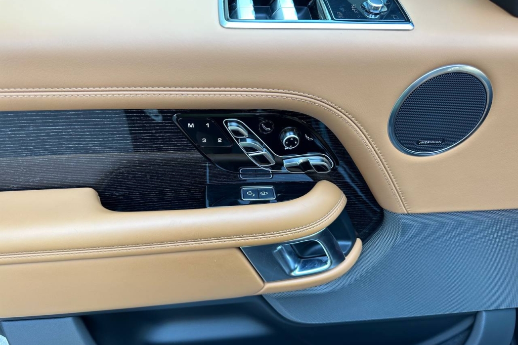 Land Rover Range Rover Autobiography  2018 фото 11