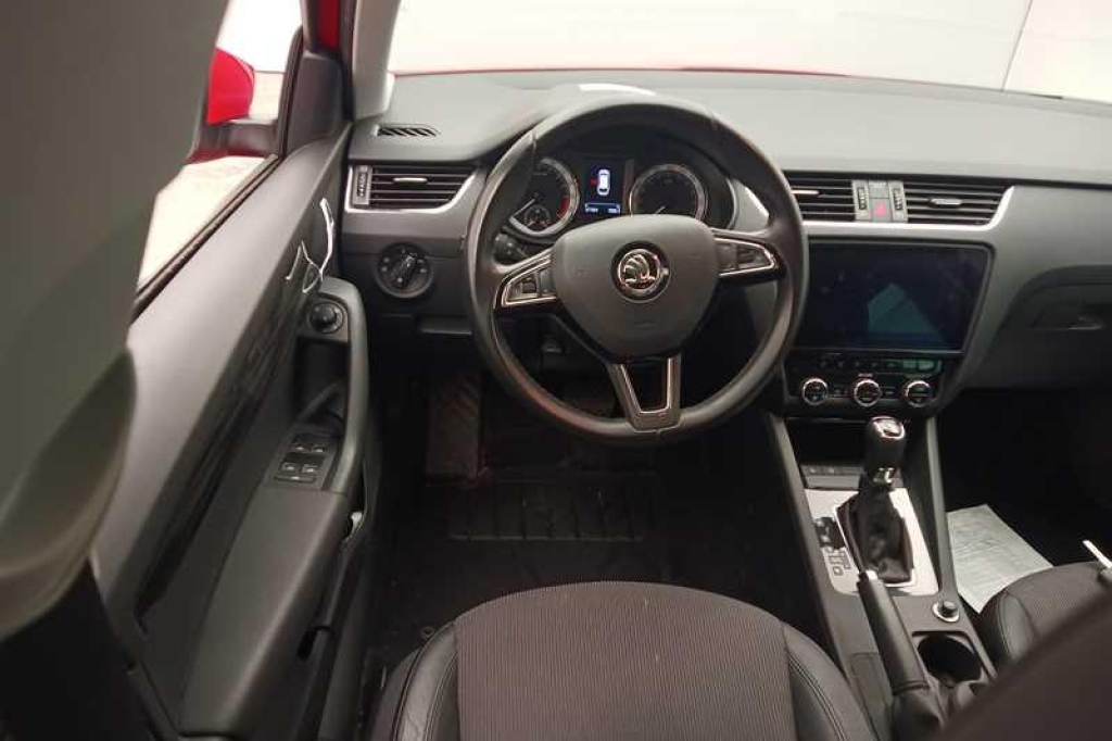 Skoda Octavia Combi 2017 photo 4