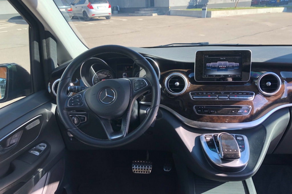 Mercedes-Benz V 220 4MATIC long 2018 фото 14