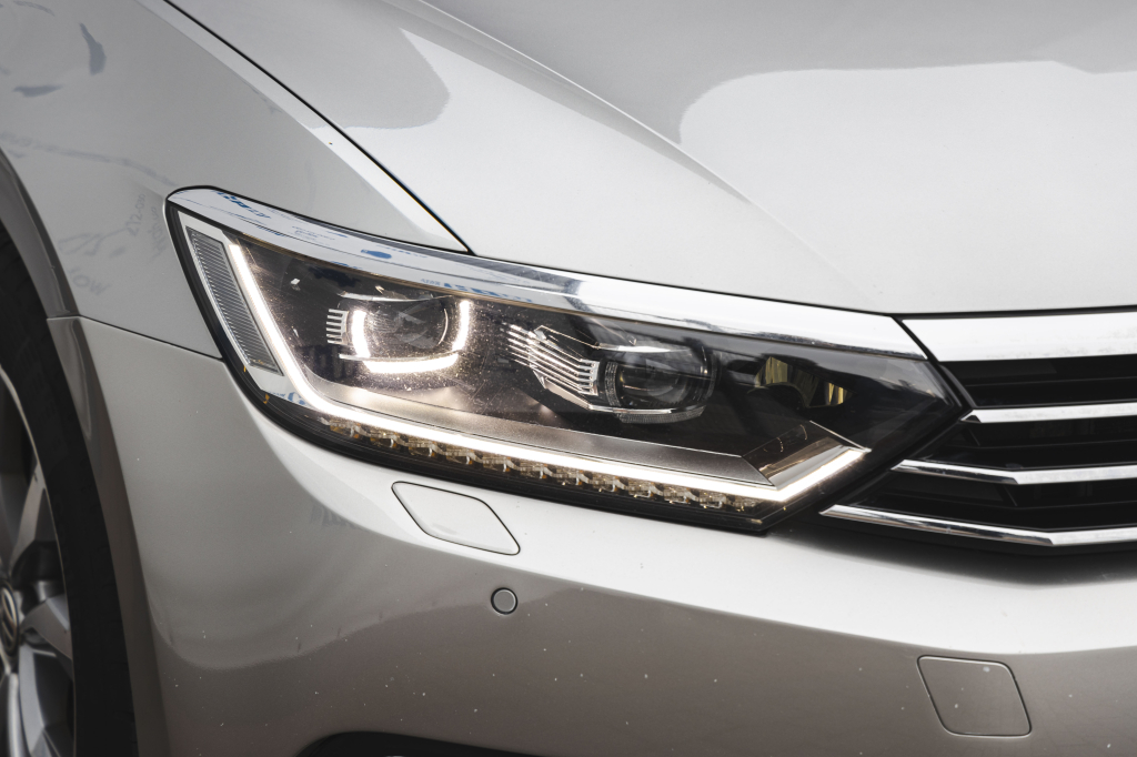 Volkswagen Passat 2016 фото 4