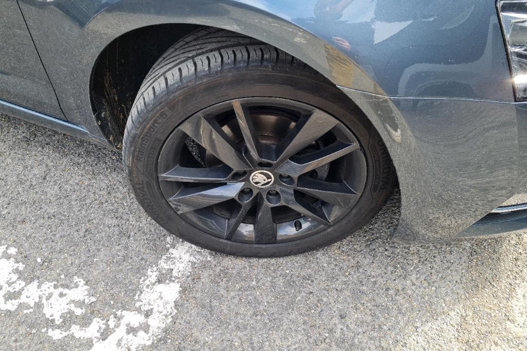 Skoda Octavia Combi 2017 фото 21