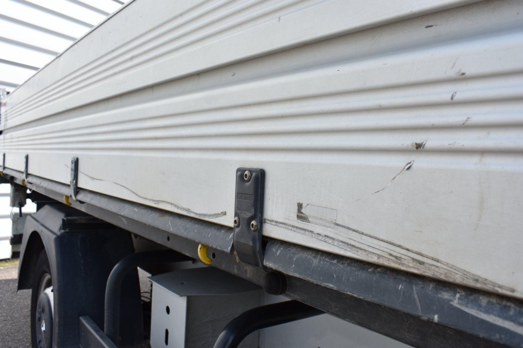 Renault Master Pritsche 2018 photo 45