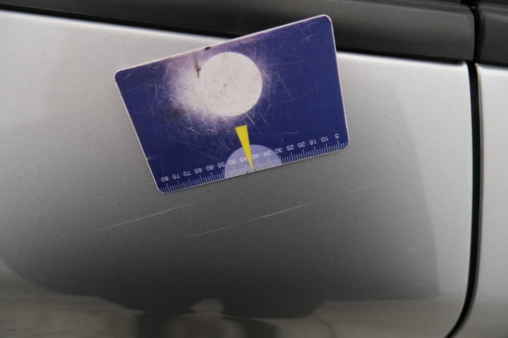 Peugeot 208 2017 фото 28