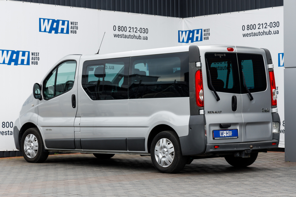 Renault Trafic 2009 фото 17
