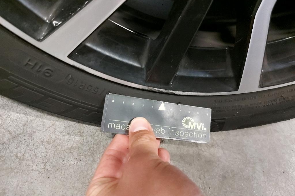 Volvo V40 2016 photo 35