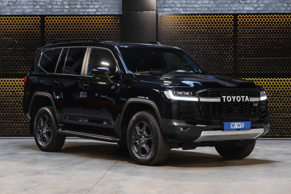 Toyota Land Cruiser GR 2023 фото 4