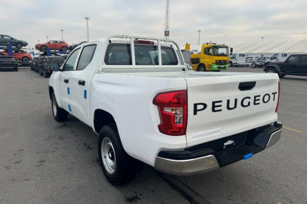 Peugeot Landtrek DC 4x4 1.9TD BVM 2021 фото 1