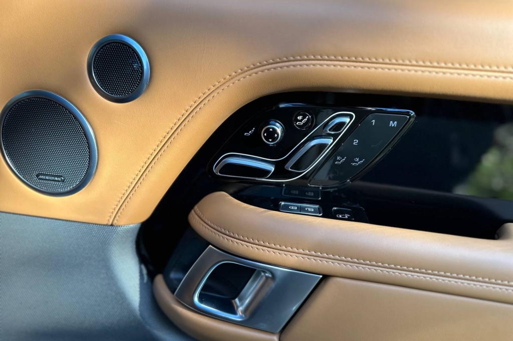 Land Rover Range Rover Autobiography Fifty 2021 photo 18