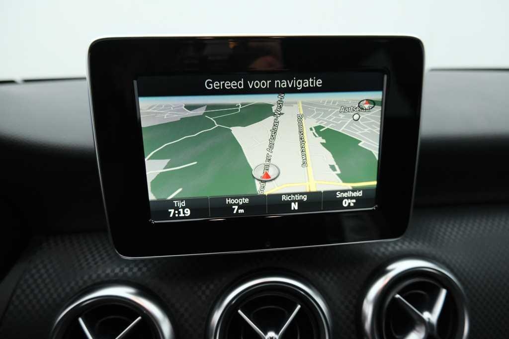 Mercedes-Benz A-Klasse 2017 photo 3