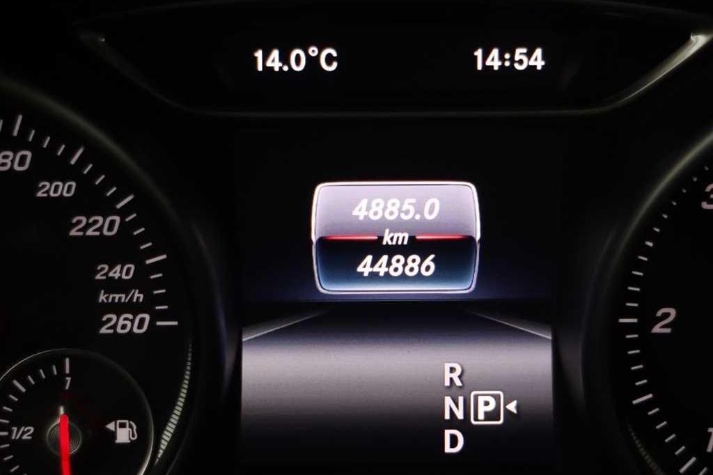 Mercedes-Benz A-Klasse 2016 photo 1