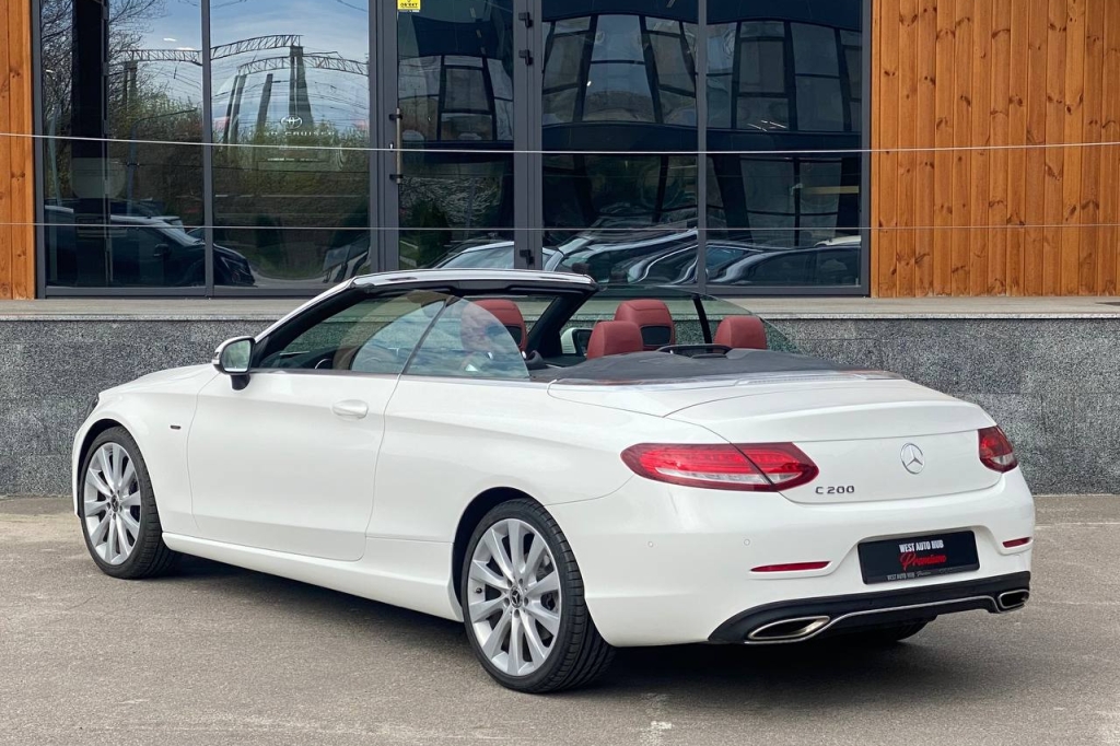 Mercedes-Benz C 200 Edition 1 2017 фото 3