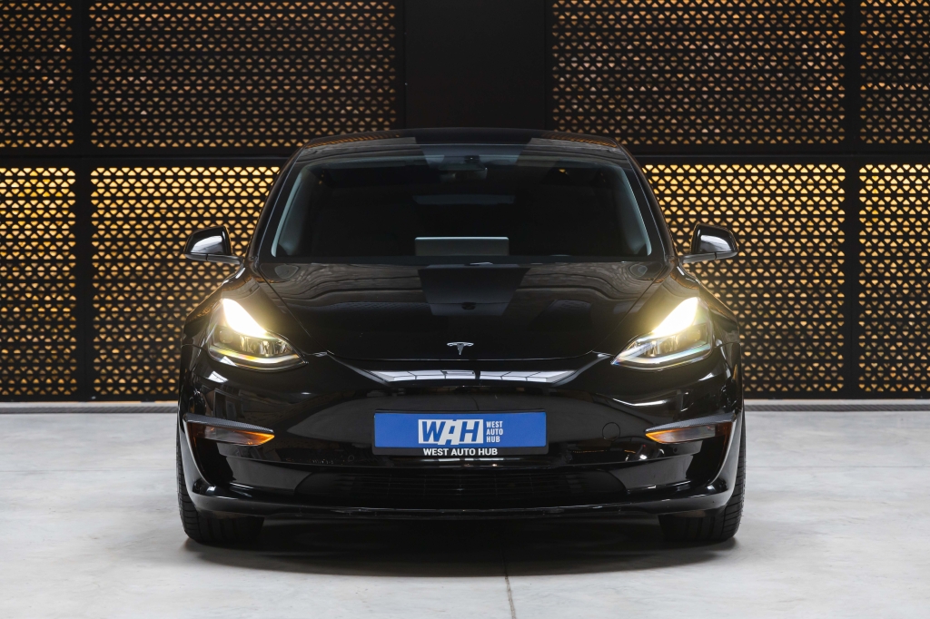 Tesla Model 3 Standard Range Plus 2021 фото 2