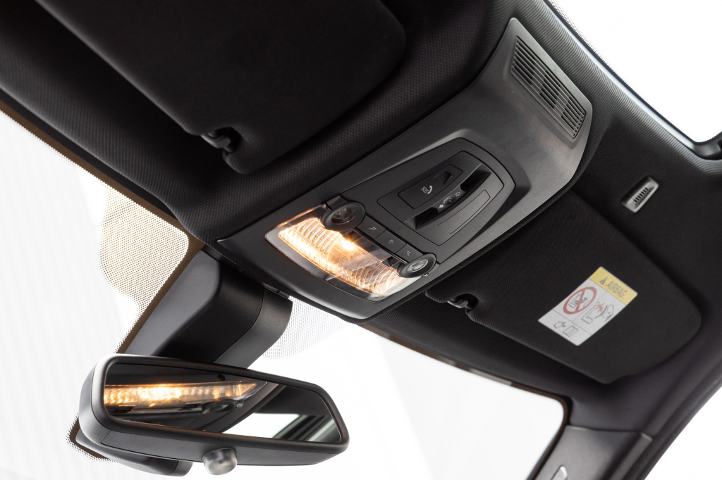 BMW 520 D Baureihe 5 Touring 2015 photo 10