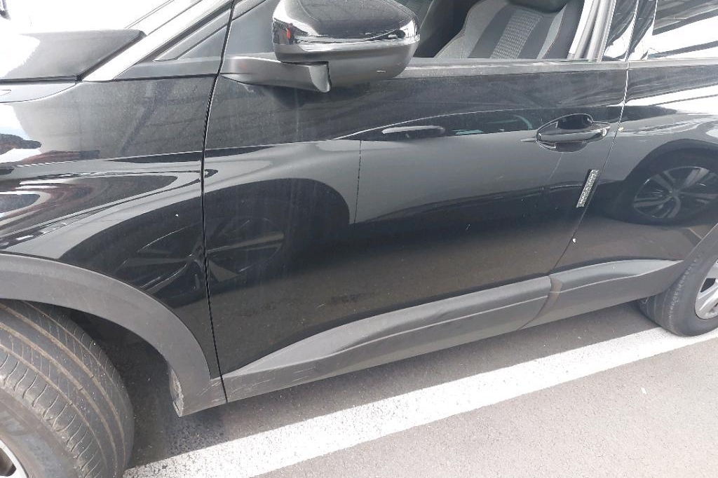 Peugeot 3008 2020 фото 11