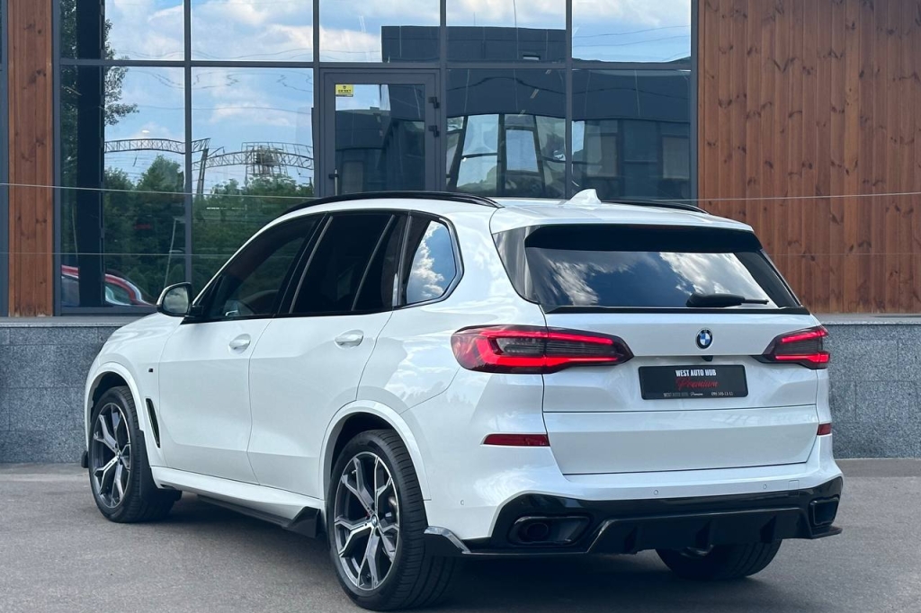 BMW X5 xDrive30d 2022 фото 4