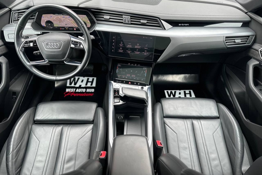 Audi e-tron 95 kWh  2020 фото 21