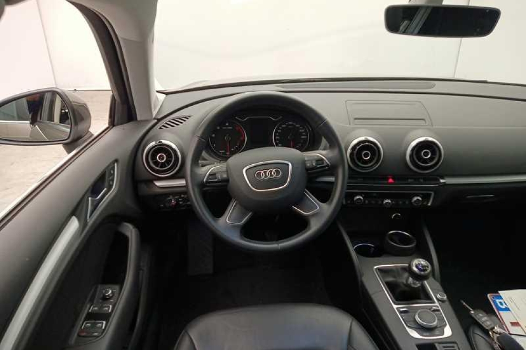 Audi A3 Sportback 2016 фото 2