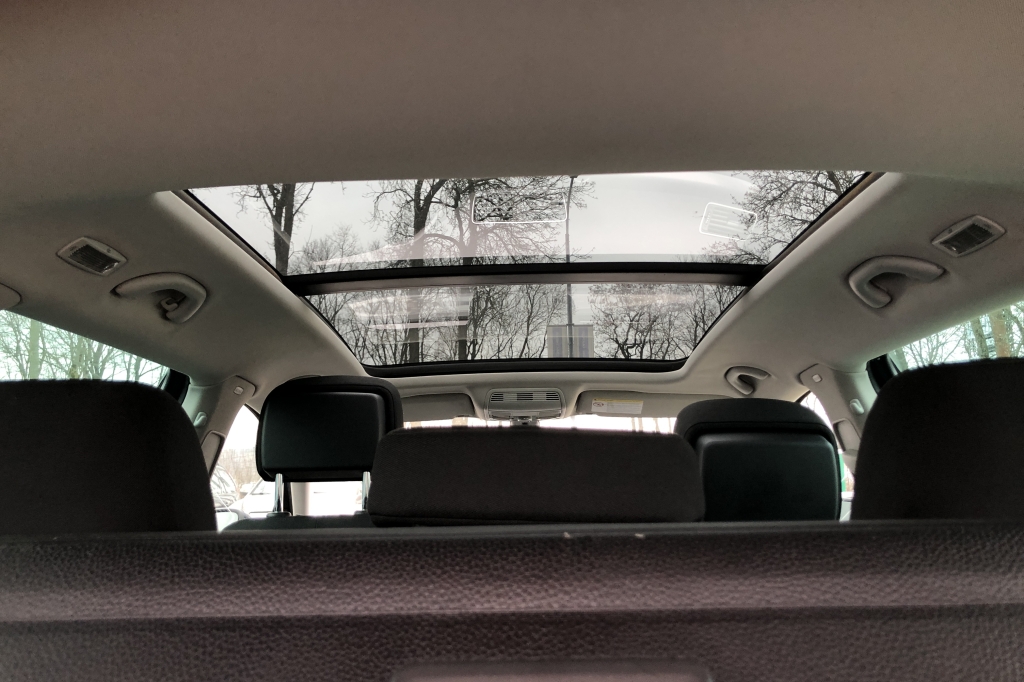 Volkswagen Passat B7 Panorama 2012 фото 21