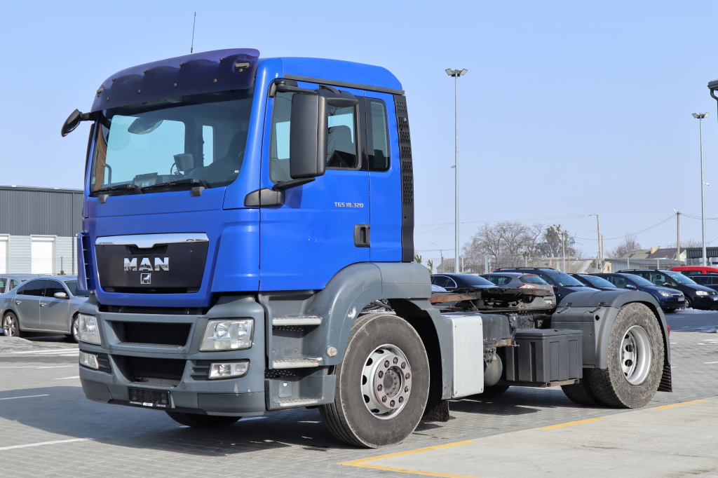 MAN TGS 18.320 2010 photo 2