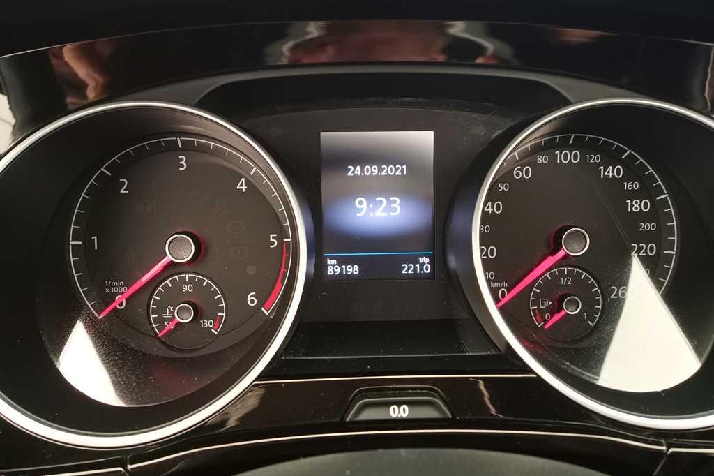 Volkswagen Touran 2016 фото 7