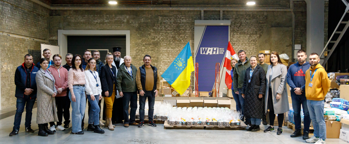 Компанія West Auto Hub та ГО "Волинське братство Святого Володимира Великого" вітає християн східного обряду з Воскресінням Христовим!