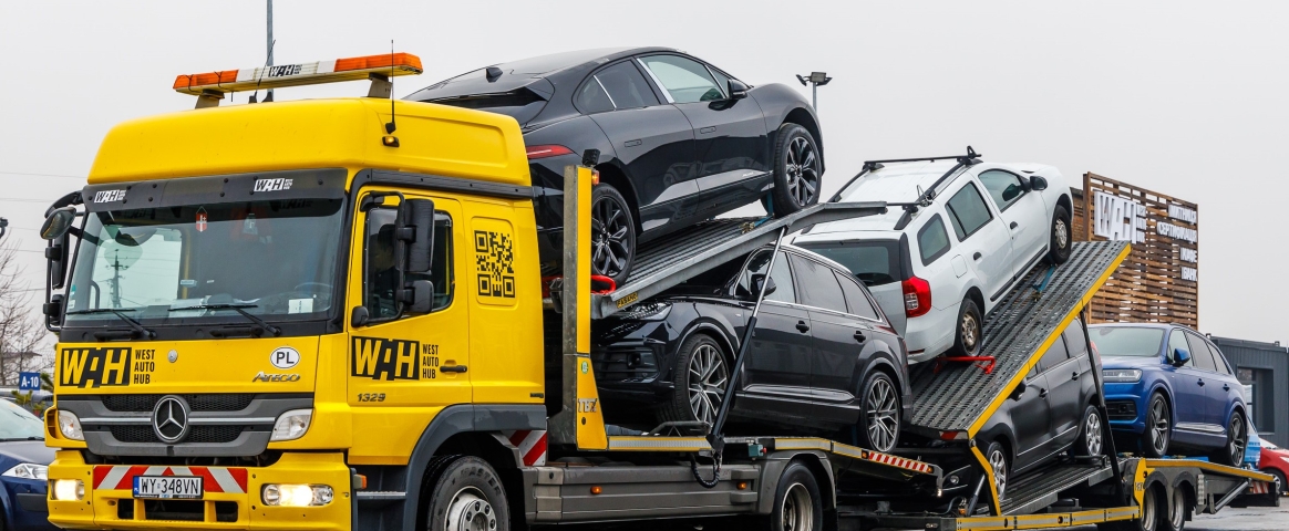 Доставка авто в Україну у 2025: тарифи, маршрути та доплати