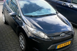 Ford Fiesta 2011 фото 4