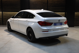 BMW 5 Series GT 2015 фото 4
