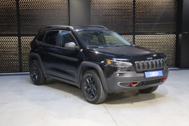 Jeep Cherokee 2019 фото 2
