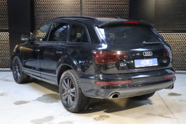Audi Q7 2015 фото 3