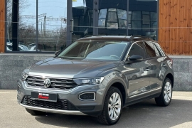 Volkswagen T-Roc 2021 фото 2