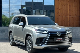 Lexus LX 500d 2022 photo