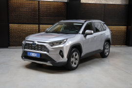 Toyota RAV4 2023 фото 3