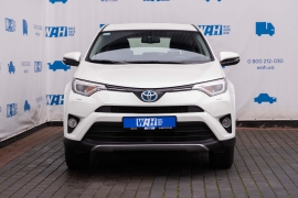 Toyota RAV4 Hybrid 2017 фото 3