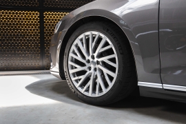 Audi A8 L 2018 фото 2