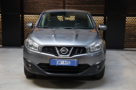 Nissan Qashqai 1.6 2013 фото 2