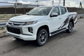 Mitsubishi L200 4x4 2.5D GLX Double Cab 2023 фото