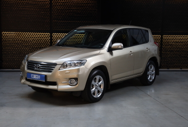 Toyota RAV4 2011 photo 1